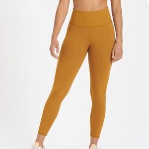 Vuori Studio Rib Legging